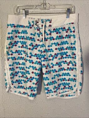 Eastern Mountain Sports White Swim Board Shorts with Teal & Purple Scale Print